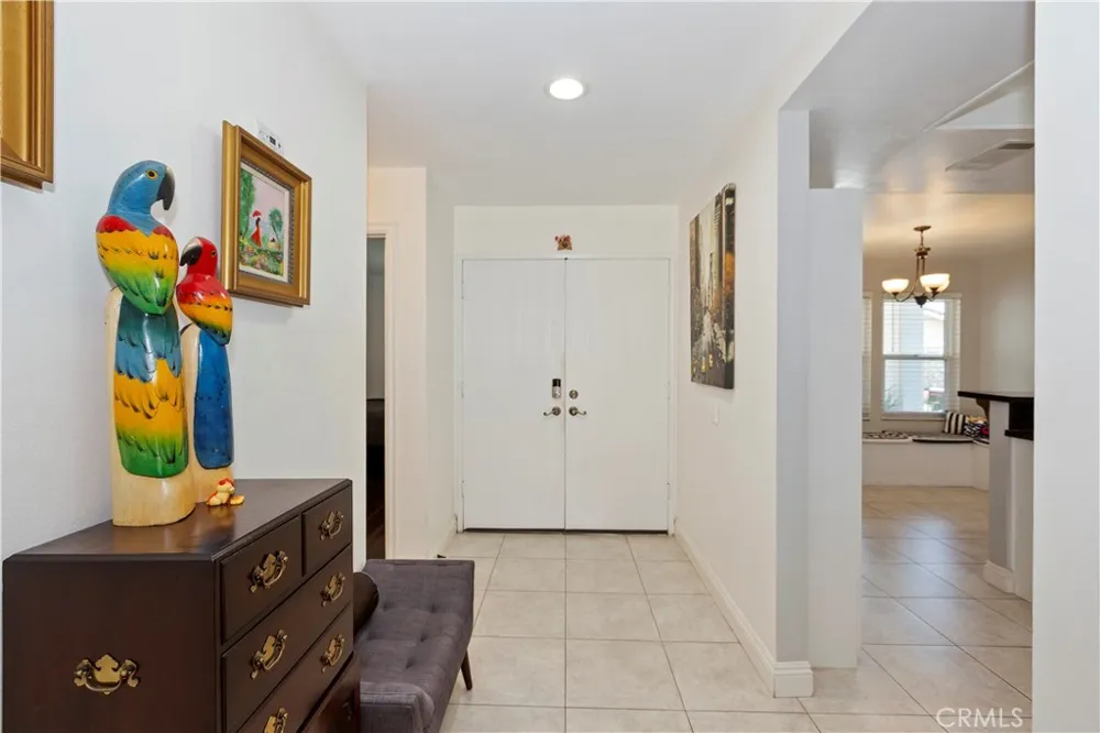 18842 Jane Circle North Tustin, CA 92705