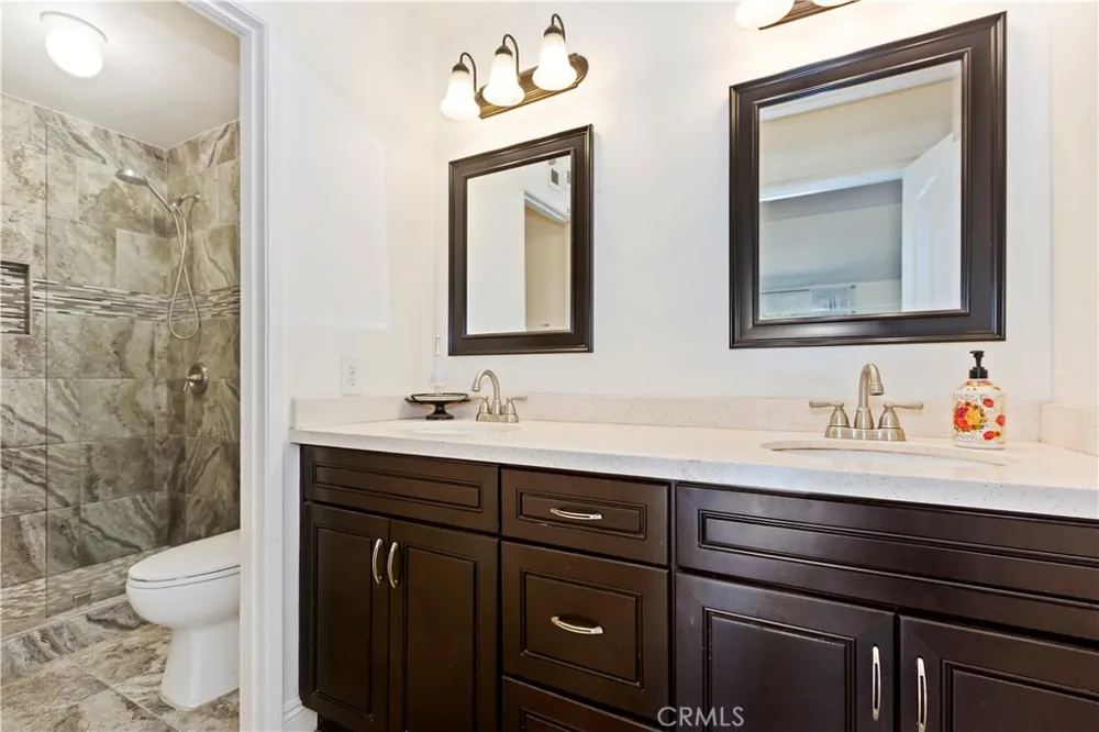 18842 Jane Circle North Tustin, CA 92705