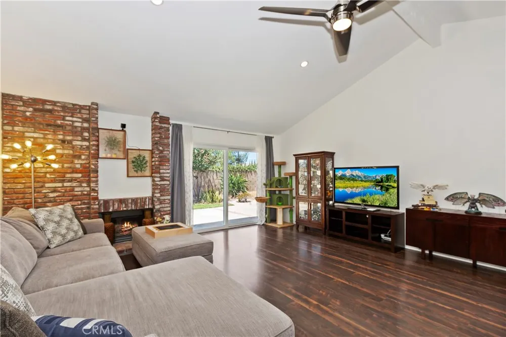 18842 Jane Circle North Tustin, CA 92705
