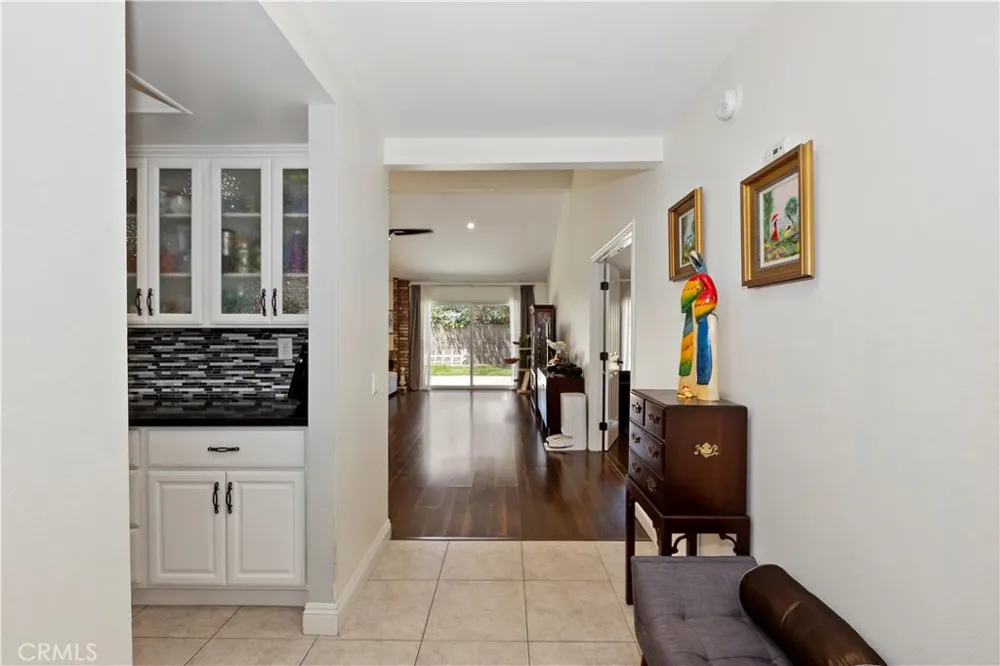 18842 Jane Circle North Tustin, CA 92705