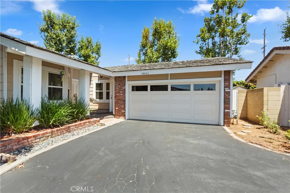 18842 Jane Circle North Tustin, CA 92705