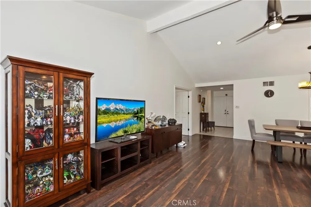 18842 Jane Circle North Tustin, CA 92705