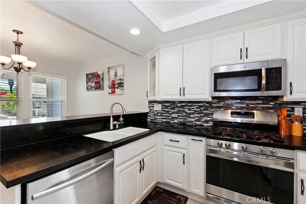 18842 Jane Circle North Tustin, CA 92705