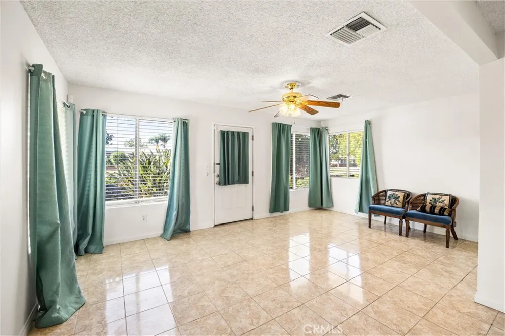 830 Costo Lane Hemet, CA 92543