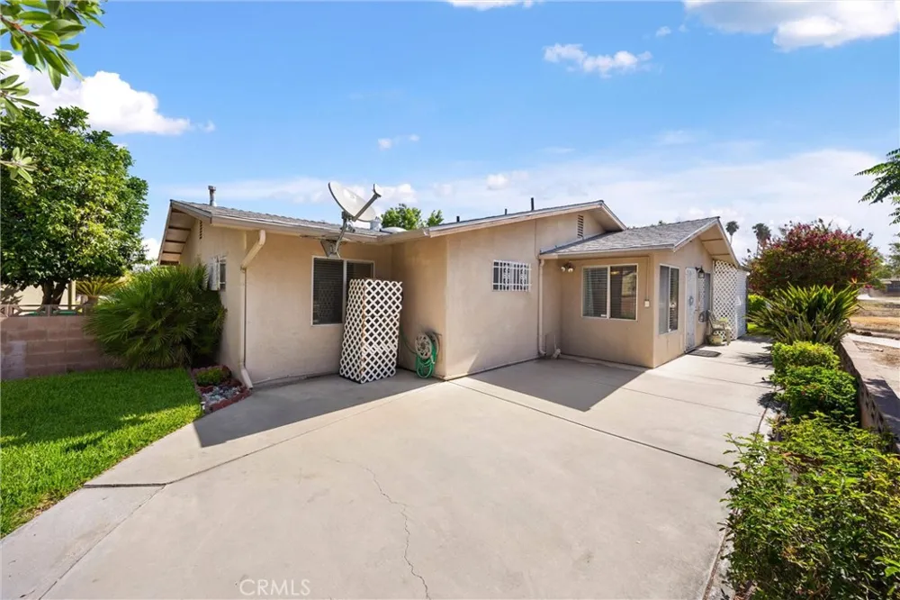 830 Costo Lane Hemet, CA 92543