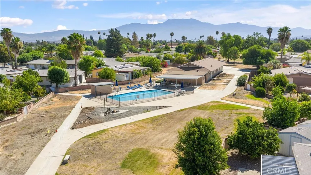 830 Costo Lane Hemet, CA 92543