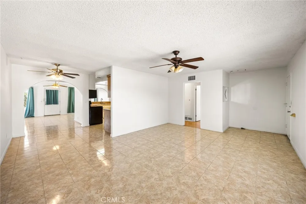 830 Costo Lane Hemet, CA 92543