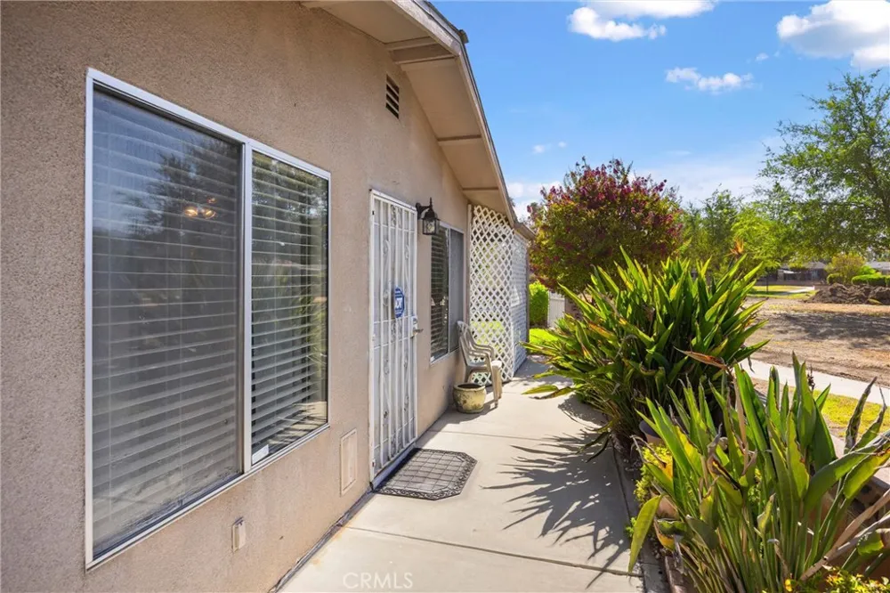 830 Costo Lane Hemet, CA 92543