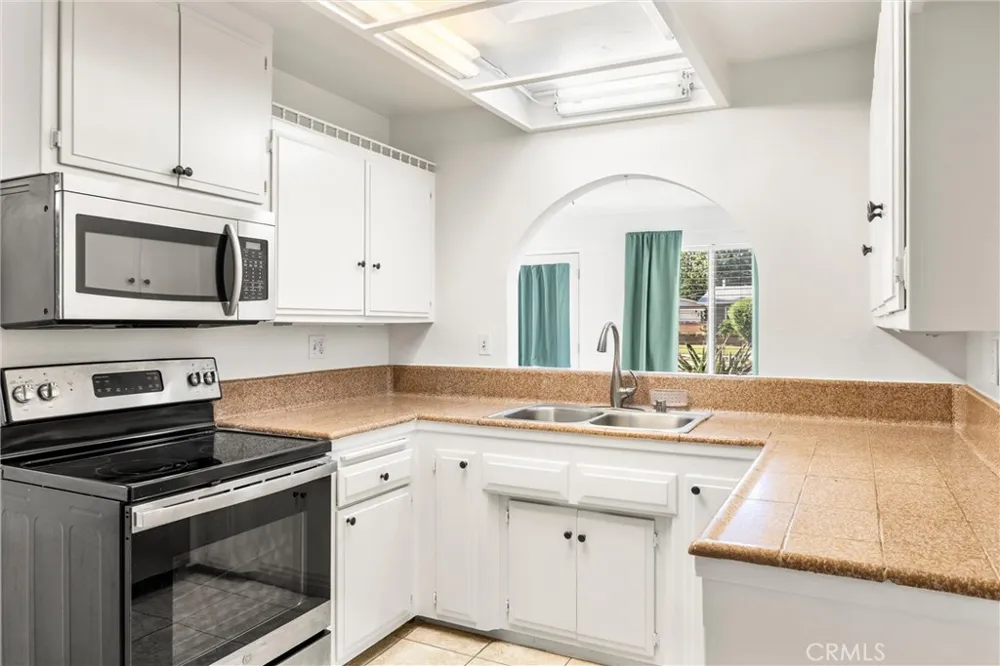 830 Costo Lane Hemet, CA 92543
