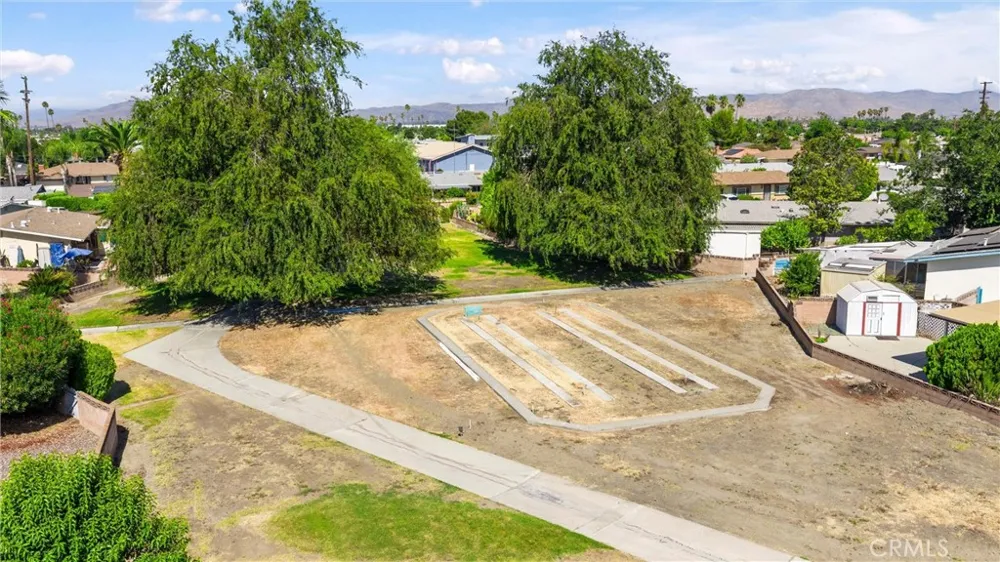 830 Costo Lane Hemet, CA 92543