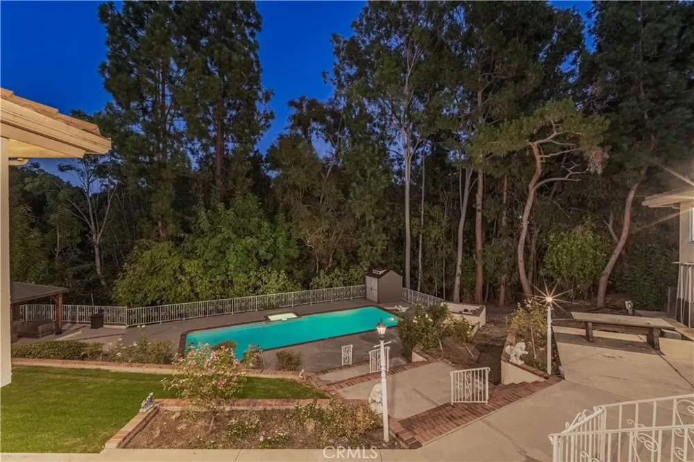 2484 Cameron Avenue Covina, CA 91724