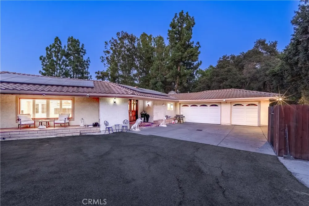 2484 Cameron Avenue Covina, CA 91724