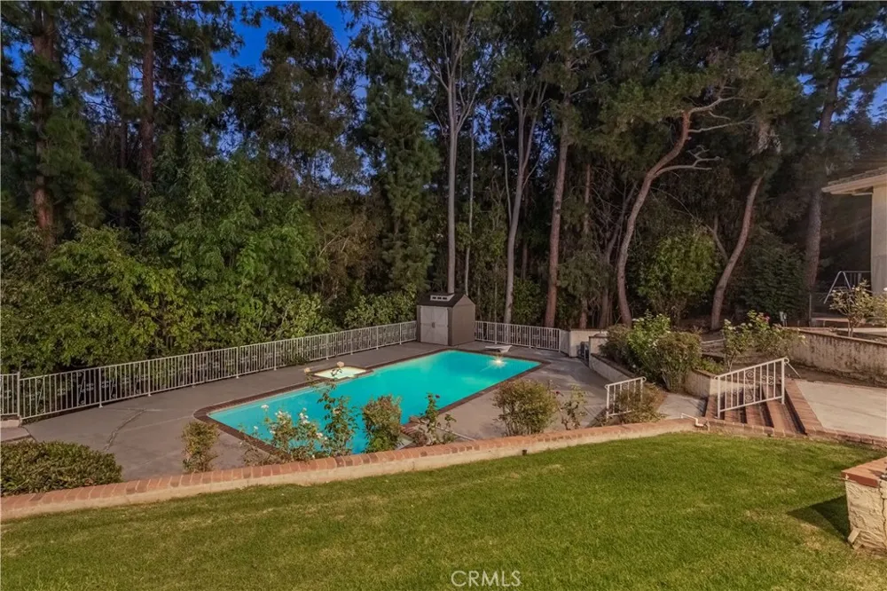 2484 Cameron Avenue Covina, CA 91724