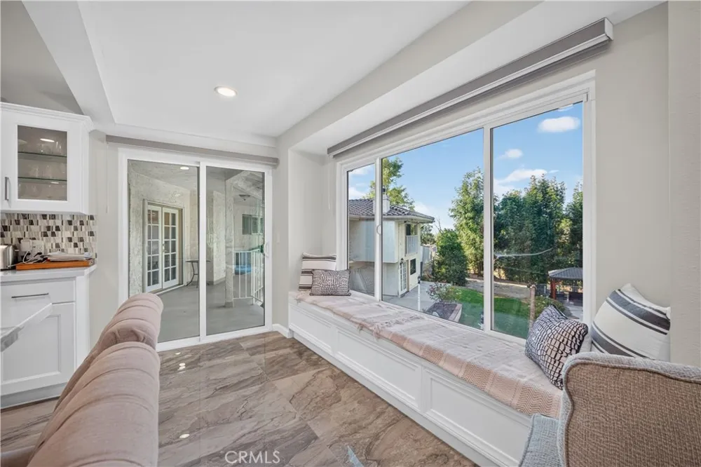 2484 Cameron Avenue Covina, CA 91724