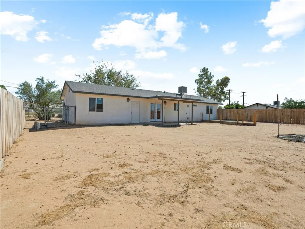 22634 Little Beaver Apple Valley, CA 92308