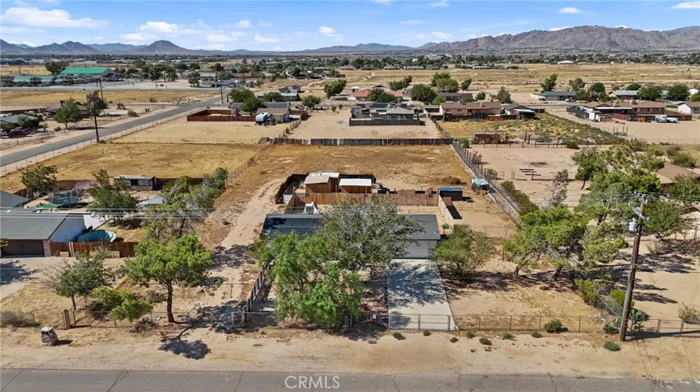 22634 Little Beaver Apple Valley, CA 92308