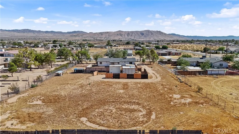 22634 Little Beaver Apple Valley, CA 92308