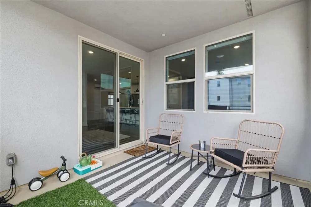 243 Pin Lane Covina, CA 91722