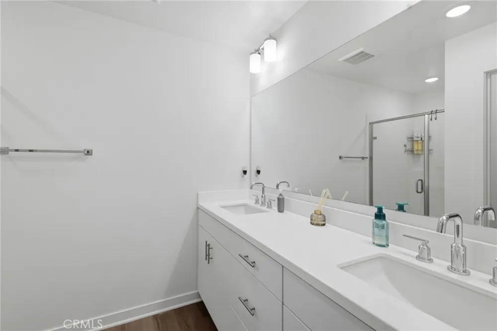 243 Pin Lane Covina, CA 91722