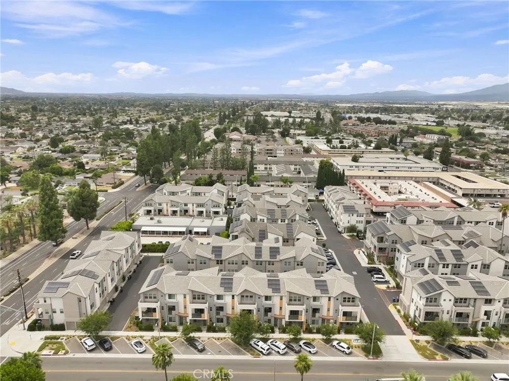 243 Pin Lane Covina, CA 91722