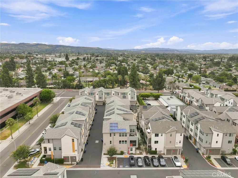 243 Pin Lane Covina, CA 91722