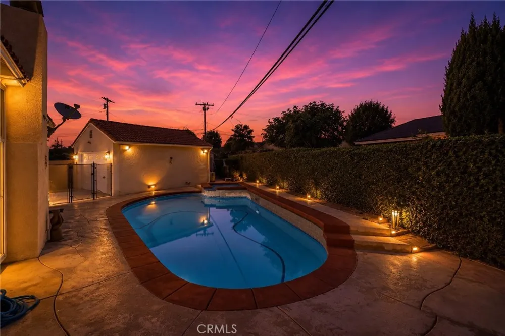 8067 Otto Street Downey, CA 90240