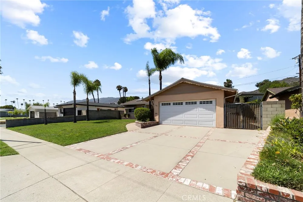 333 E 13th Street Azusa, CA 91702