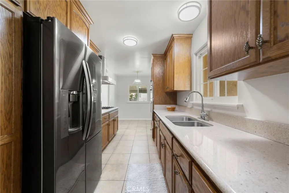 333 E 13th Street Azusa, CA 91702