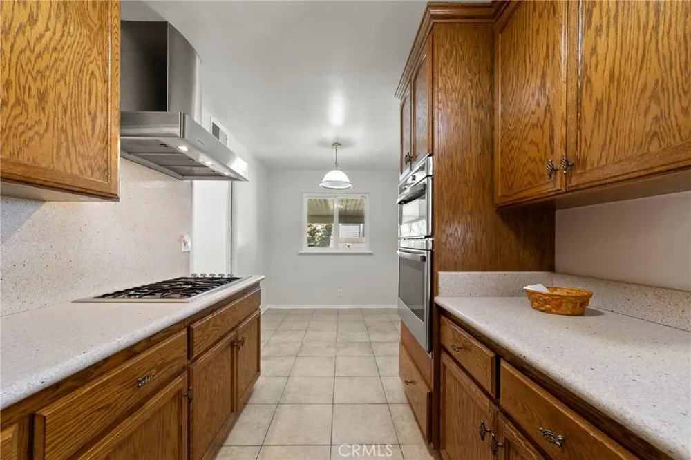 333 E 13th Street Azusa, CA 91702