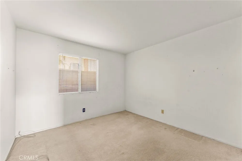 14407 Laurel Drive Riverside, CA 92503