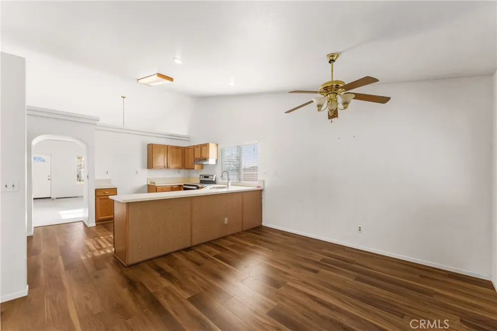 14407 Laurel Drive Riverside, CA 92503