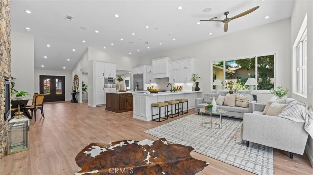 3310 Mills Avenue Claremont, CA 91711
