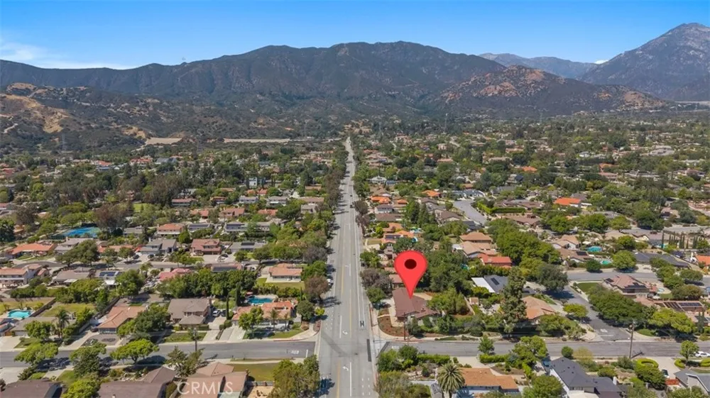 3310 Mills Avenue Claremont, CA 91711