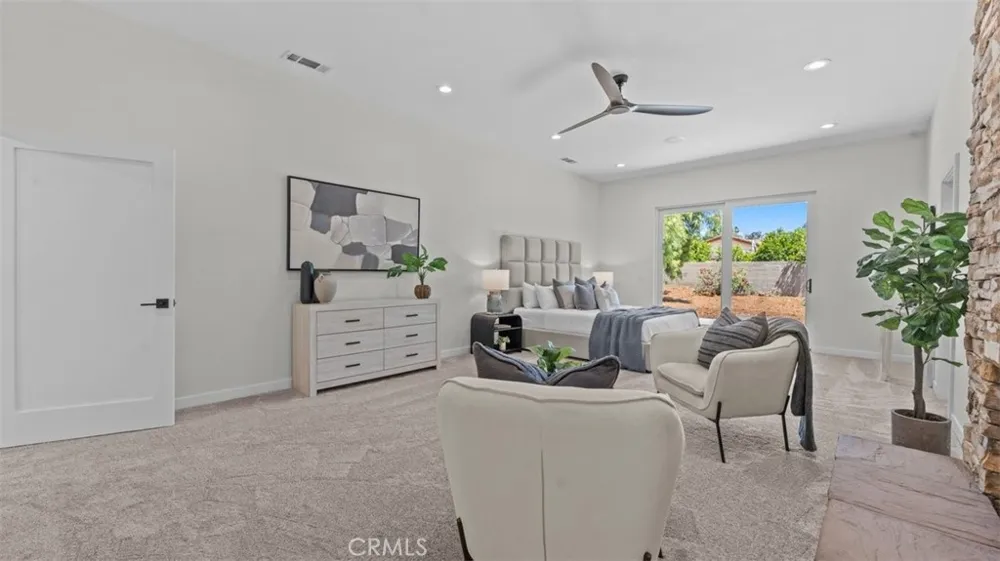 3310 Mills Avenue Claremont, CA 91711