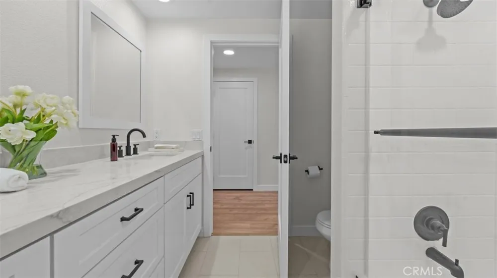 3310 Mills Avenue Claremont, CA 91711