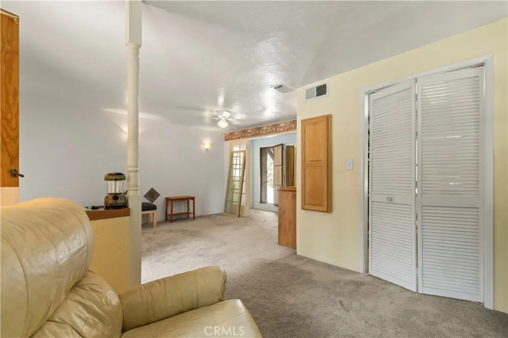 1576 State Highway 2 Wrightwood, CA 92397