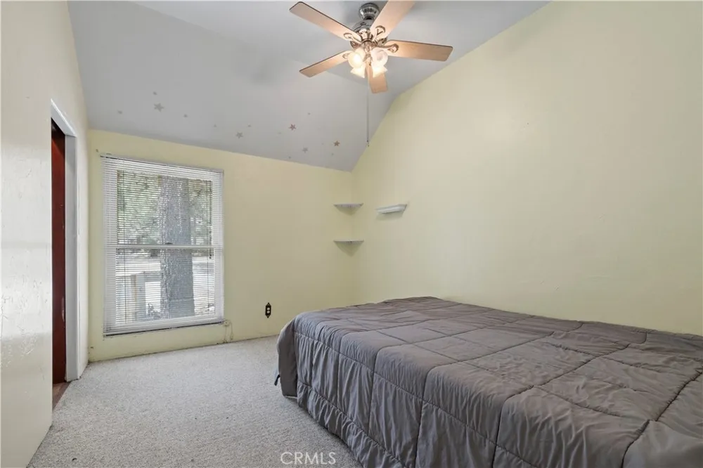 1576 State Highway 2 Wrightwood, CA 92397