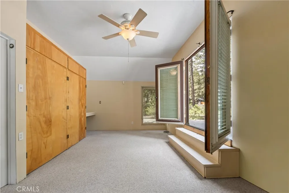 1576 State Highway 2 Wrightwood, CA 92397