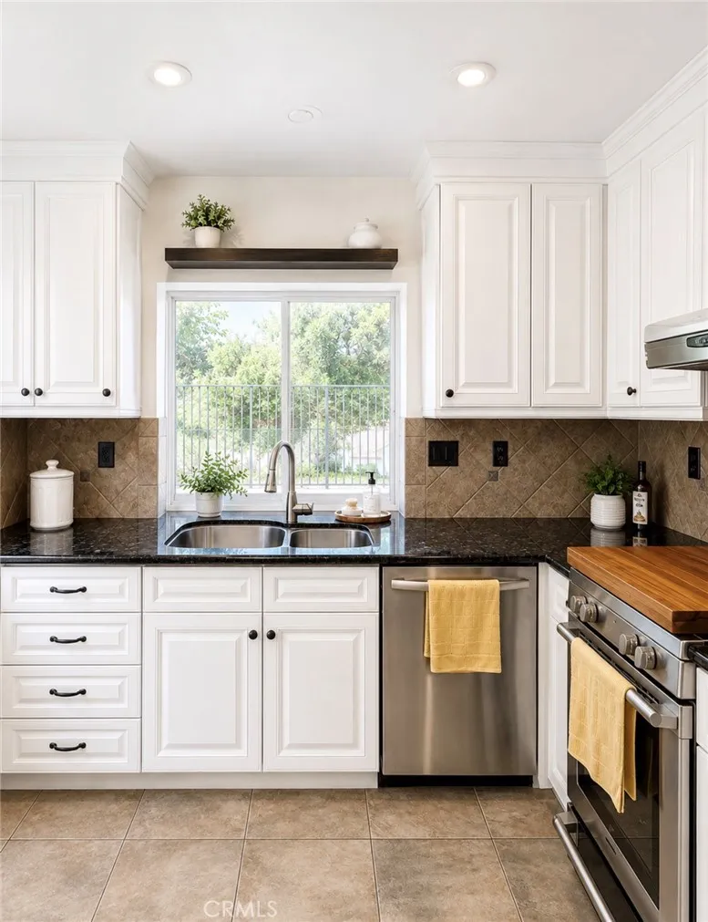 2304 Calle Adriana San Dimas, CA 91773