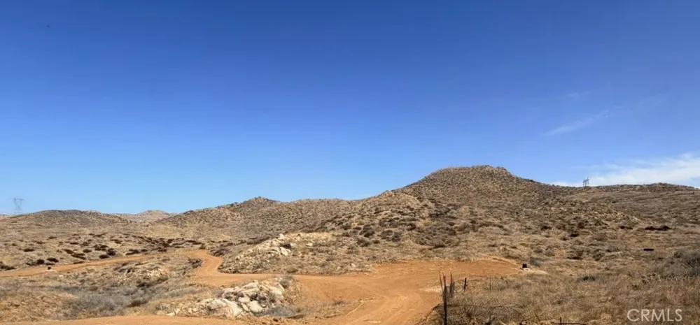 Mountain Avenue Perris, CA 92570