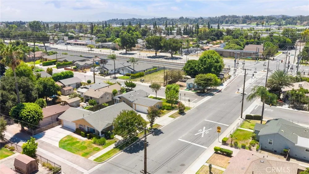 1813 1St, A Street La Verne, CA 91750