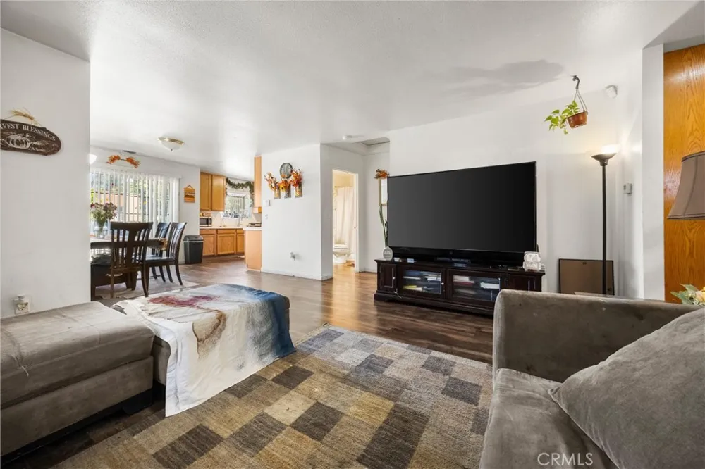 1813 1St, A Street La Verne, CA 91750