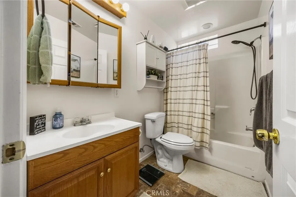 1813 1St, A Street La Verne, CA 91750