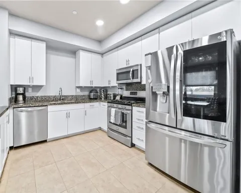 801 S Anaheim Boulevard #106