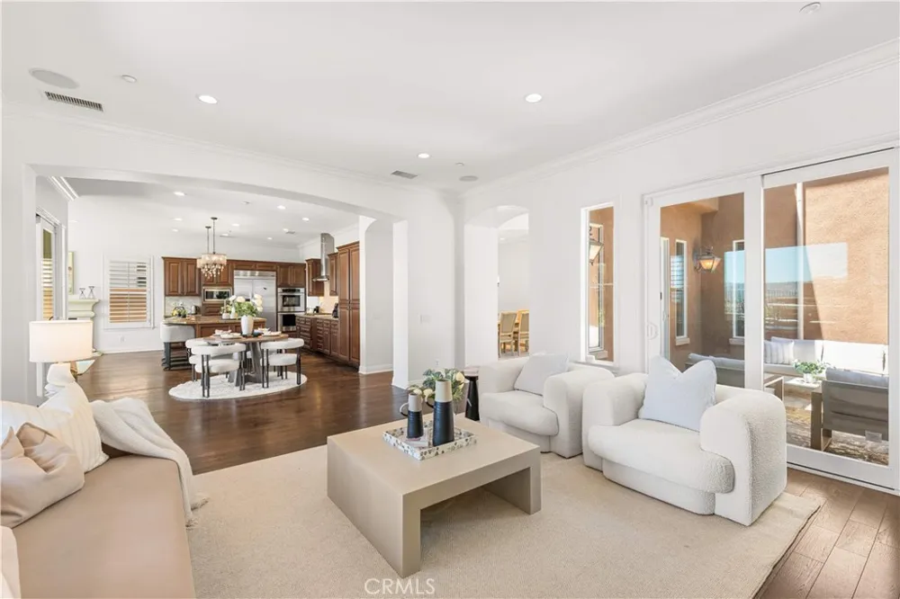32 Corte El Brazo San Clemente, CA 92673