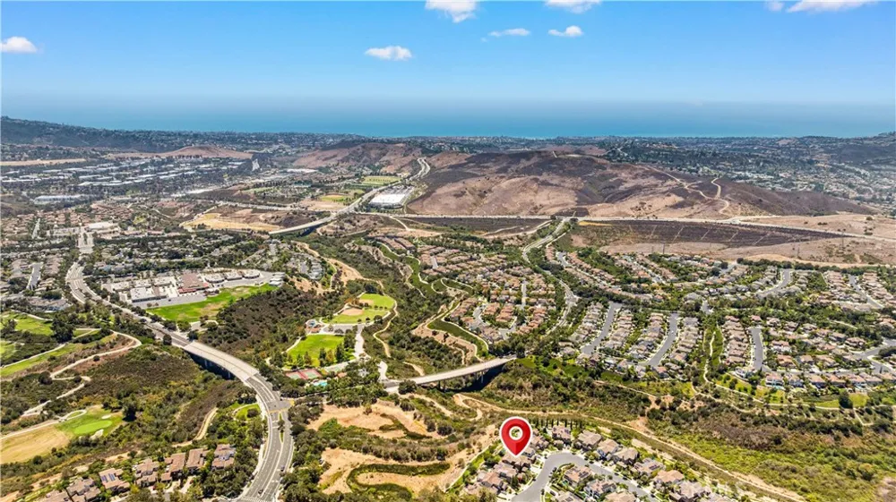 32 Corte El Brazo San Clemente, CA 92673