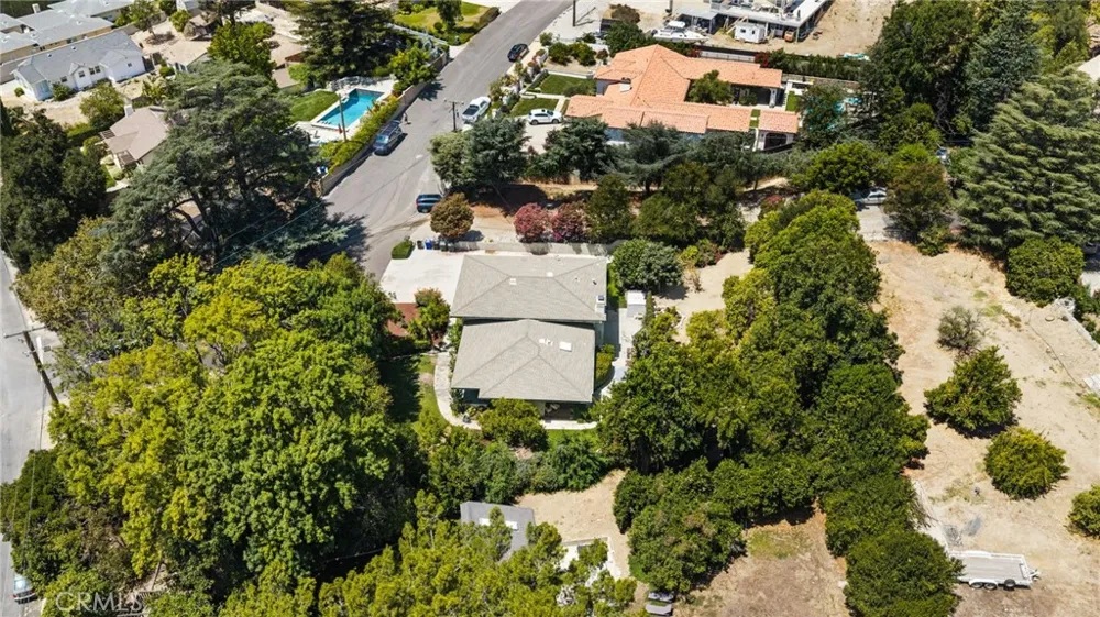 2449 Euclid Cres E Upland, CA 91784