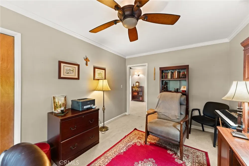 2449 Euclid Cres E Upland, CA 91784
