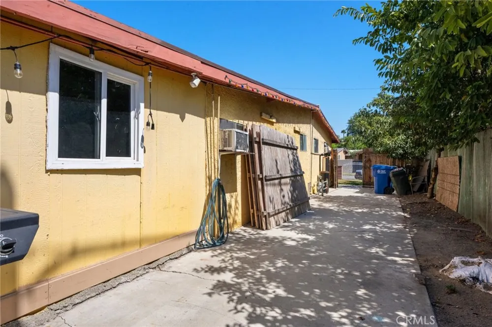 17412 Hemphill La Puente, CA 91744