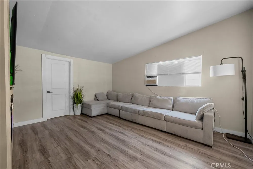 17412 Hemphill La Puente, CA 91744